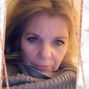 Meet your Posher, Debra